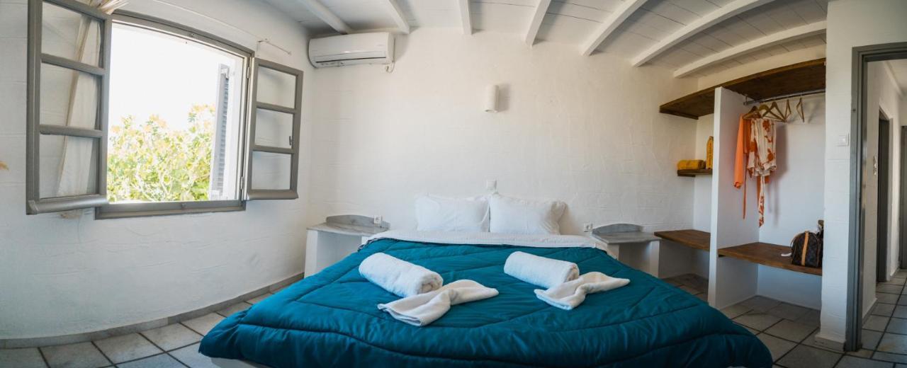 Soros Beach Antiparos Agios Georgios  Exterior foto